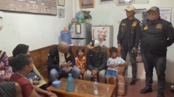 Ketika Kepedulian GRIB Jaya Medan Mengetuk Pintu Gubuk Reyot Pak Juanidi: Masa Depan Dua Anak Berhasil Diselamatkan
